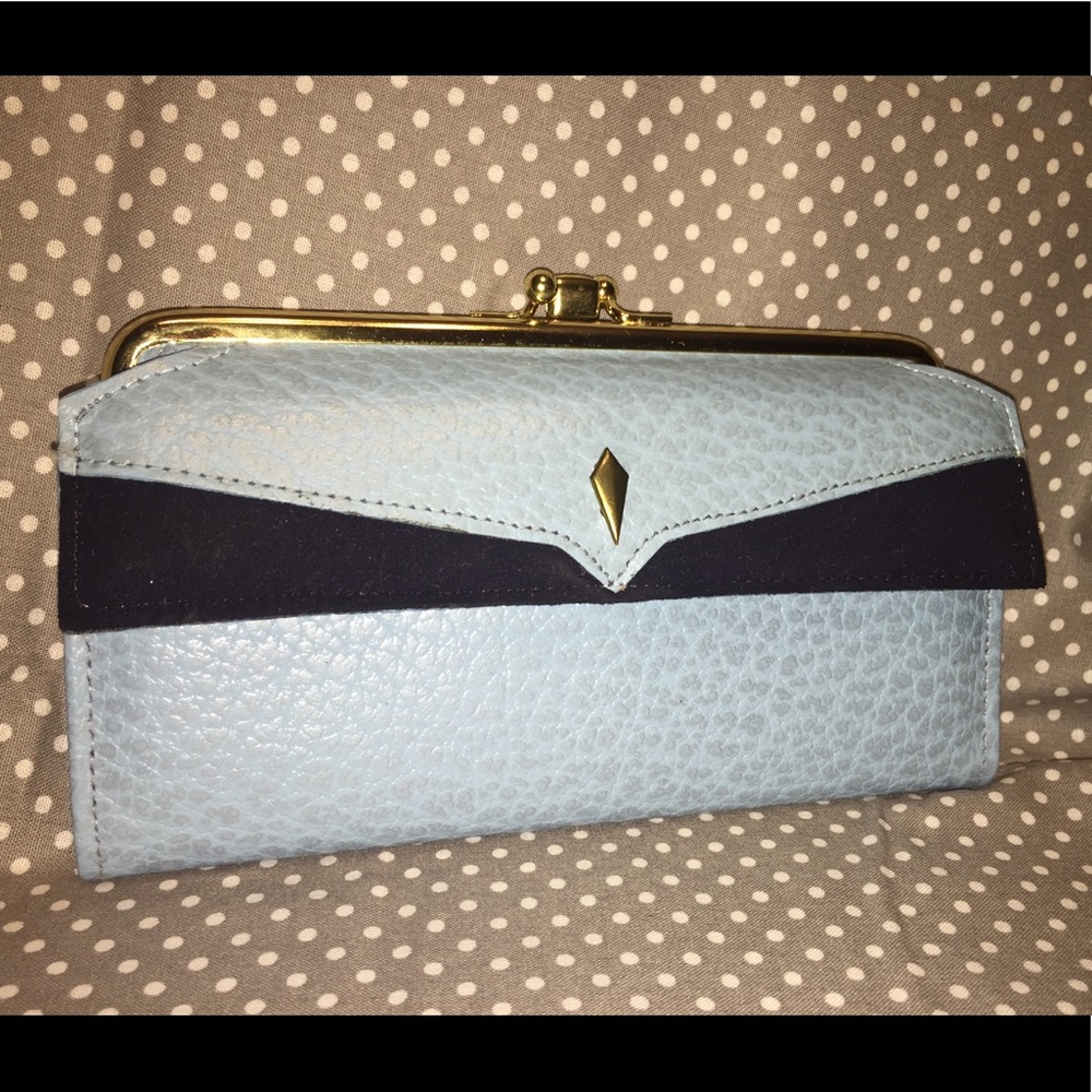 Winston’s Vintage Venetian Cowhide Leather Wallet